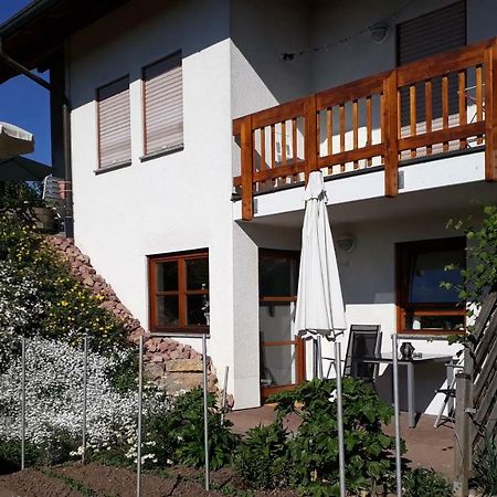 2-Zimmer-Ferienwohnung Gartenblick Rottweil Buitenkant foto